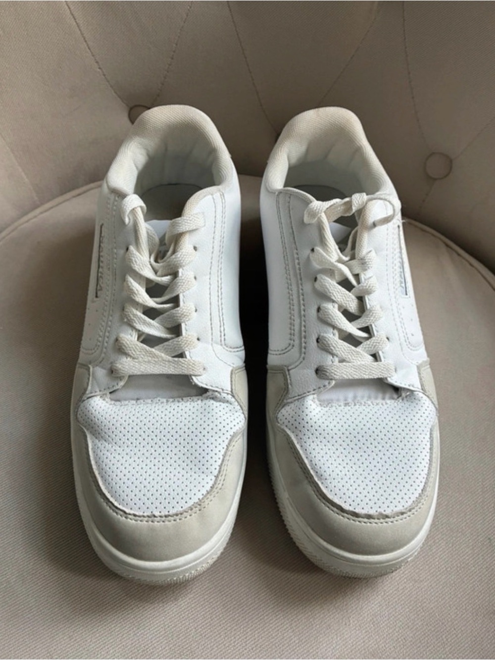 Classic Women’s White Casual Nautica Sneakers